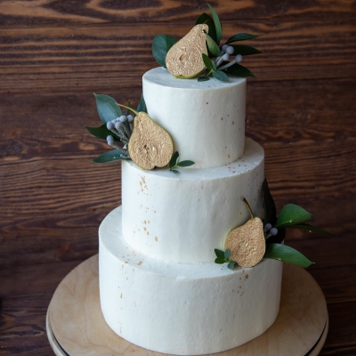 Свадебный торт с грушами